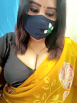 Queenflowerr online show from 05-08-26, 05:51