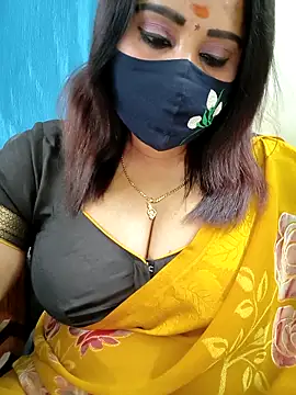 Queenflowerr online show from 05-09-26, 03:28
