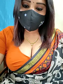 Queenflowerr online show from 05-12-26, 06:38
