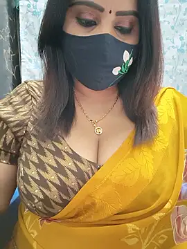 Queenflowerr online show from 06-12-26, 08:08