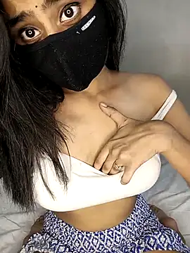 Love-N online show from 09-21-25, 03:57