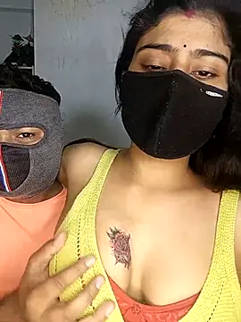 Love-N online show from 11-22-25, 07:24