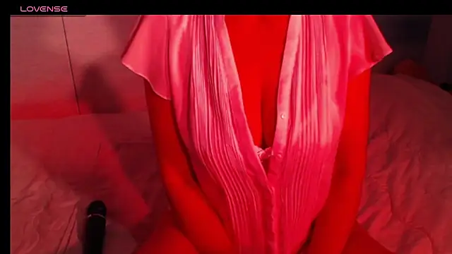 sweetchani666 online show from 05-14-26, 01:51