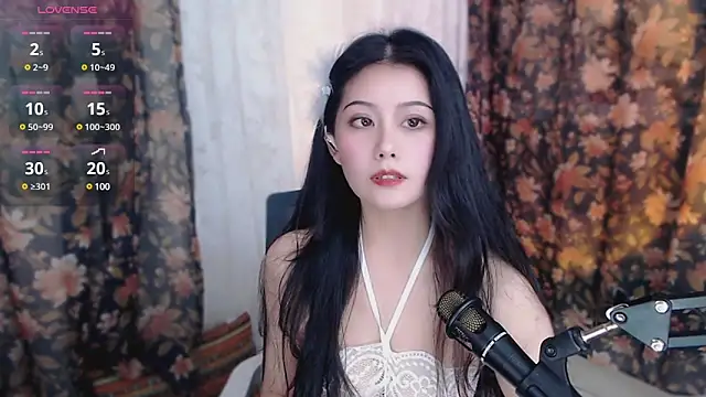 Snapshot of cat-lady-6688 chatting on 02-26-25, 10:47 cat-lady-6688 online show from 02-26-25, 10:47