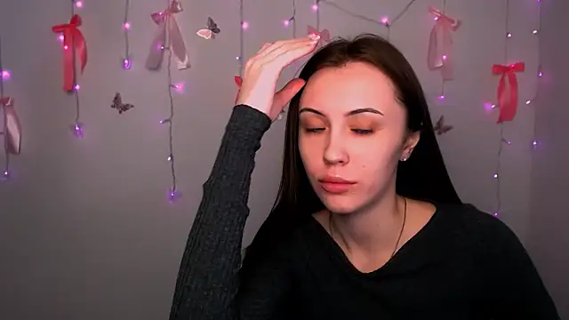 Snapshot of Nikonara_Love chatting on 02-25-26, 01:32 Nikonara Love online show from 02-25-26, 01:32