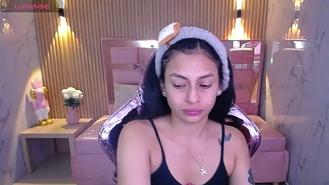 lilith petit sub online show from 02-08-25, 01:01