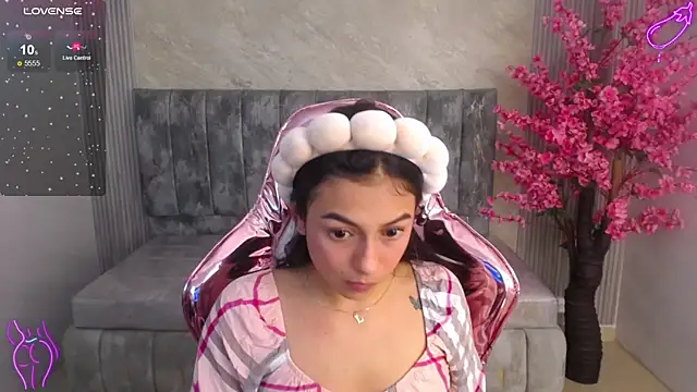 lilith petit sub online show from 09-09-25, 08:30