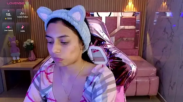 lilith petit sub online show from 10-16-25, 03:18