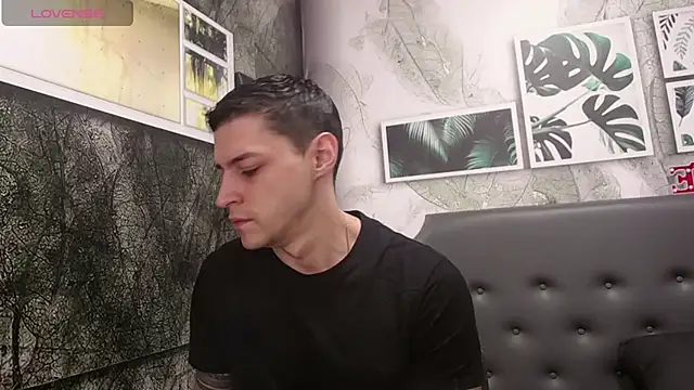 Frank Millers online show from 03-06-25, 01:57