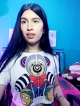 Snapshot of GraceSquirtExtrem chatting on 03-05-25, 05:50 GraceSquirtExtrem online show from 03-05-25, 05:50