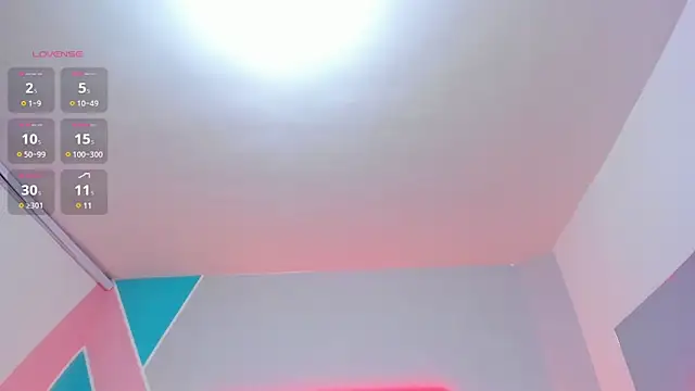 Snapshot of Luciana_brown_ chatting on 02-10-25, 08:53 Luciana brown online show from 02-10-25, 08:53