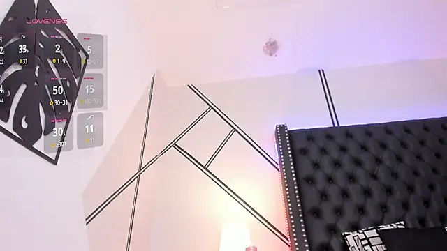 Snapshot of Luciana_brown_ chatting on 03-05-25, 06:33 Luciana brown online show from 03-05-25, 06:33