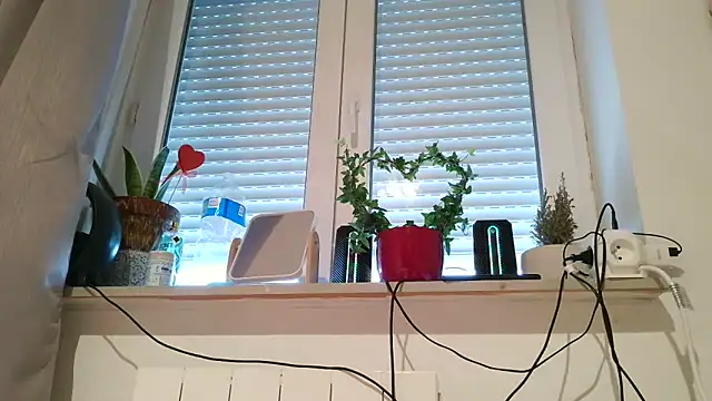 serena  vedette online show from 03-17-26, 07:01