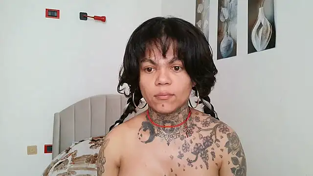 serena  vedette online show from 06-13-26, 08:56