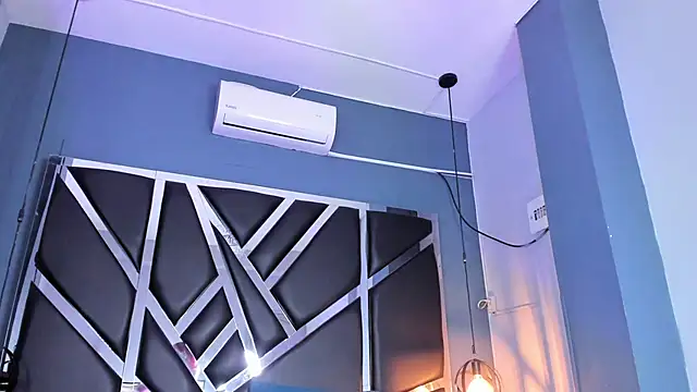 Raven jade  online show from 01-26-25, 11:06