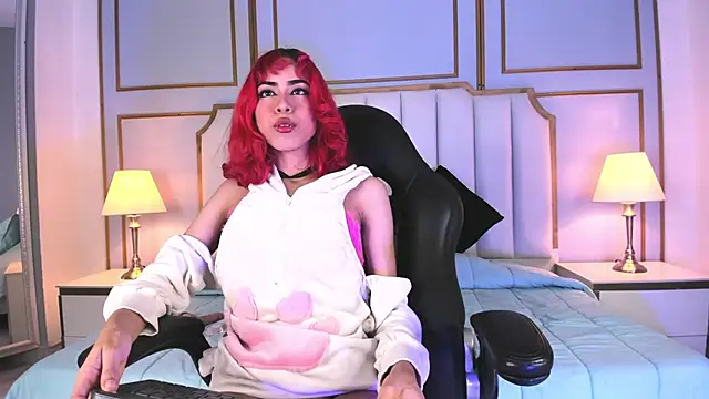 Raven jade  online show from 01-28-25, 03:04