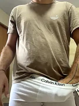 Snapshot of ruivinho66 chatting on 10-15-25, 03:56 ruivinho66 online show from 10-15-25, 03:56