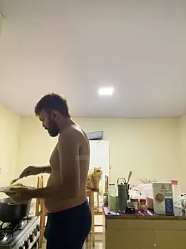 Snapshot of ruivinho66 chatting on 10-27-25, 11:52 ruivinho66 online show from 10-27-25, 11:52