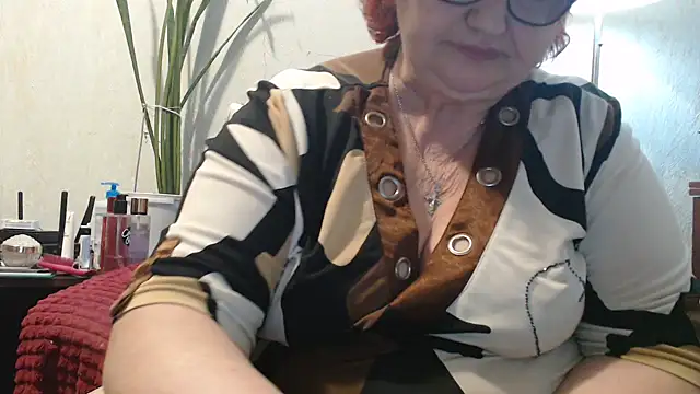 DeniseeRosea online show from 04-05-26, 12:30