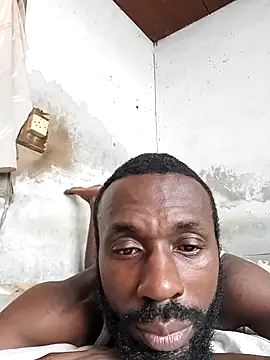 Snapshot of onewinnertee chatting on 02-16-26, 01:51 onewinnertee online show from 02-16-26, 01:51