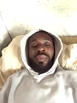 Snapshot of onewinnertee chatting on 03-12-26, 10:43 onewinnertee online show from 03-12-26, 10:43