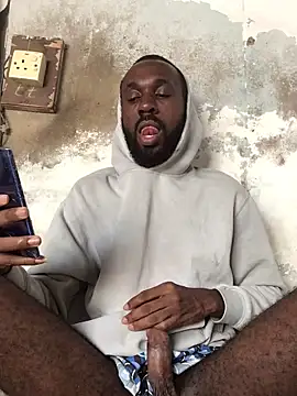 Snapshot of onewinnertee chatting on 03-13-26, 10:00 onewinnertee online show from 03-13-26, 10:00