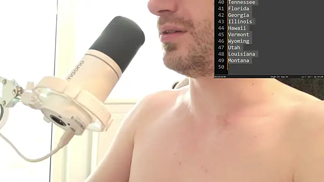 Snapshot of Moonsire1 chatting on 02-20-26, 06:26 Moonsire1 online show from 02-20-26, 06:26