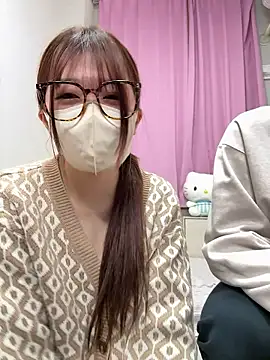 NA-KAREN-V8 online show from 05-04-26, 09:16