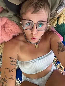 I am babydoll online show from 05-05-26, 02:19