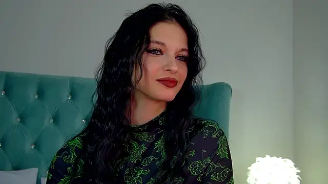 Snapshot of BeverlyMost chatting on 03-05-25, 09:16 BeverlyMost online show from 03-05-25, 09:16