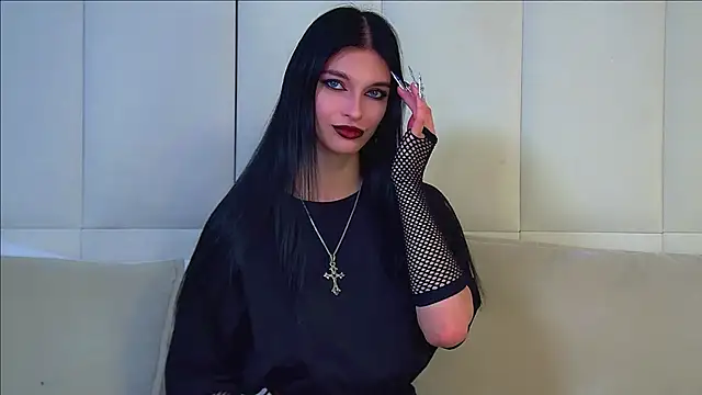 Snapshot of BeverlyMost chatting on 05-23-26, 06:07 BeverlyMost online show from 05-23-26, 06:07
