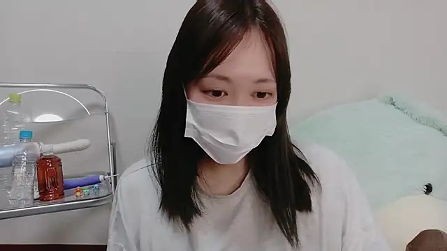 Snapshot of mio7635 chatting on 08-02-26, 01:42 mio7635 online show from 08-02-26, 01:42