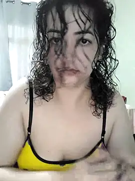 Snapshot of Byabundao chatting on 02-26-25, 01:41 Byabundao online show from 02-26-25, 01:41