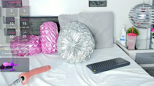 NatyParker online show from 03-14-25, 04:09