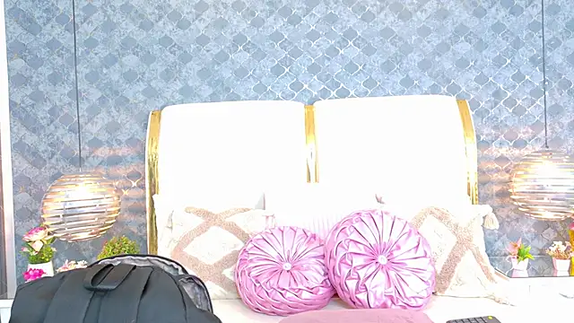 NatyParker online show from 10-11-25, 01:53