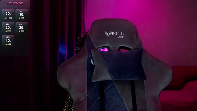 Ohmy Nora  online show from 01-26-25, 04:09