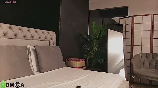 Snapshot of AmeliaMaris chatting on 03-17-25, 10:38 AmeliaMaris online show from 03-17-25, 10:38