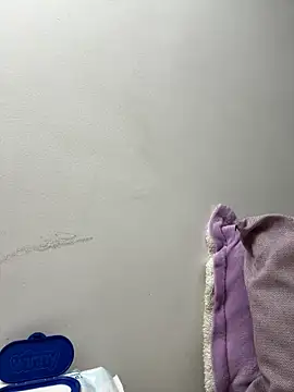 Snapshot of KarlaWild chatting on 09-21-25, 06:09 KarlaWild online show from 09-21-25, 06:09