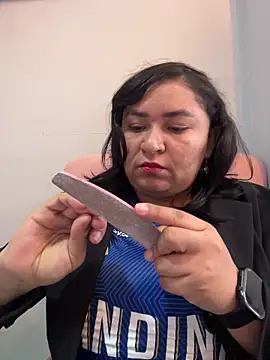 Snapshot of KarlaWild chatting on 10-21-25, 07:47 KarlaWild online show from 10-21-25, 07:47