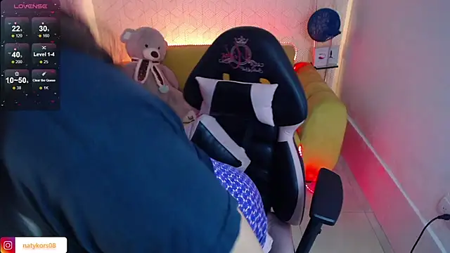 natyk m online show from 02-04-25, 07:22