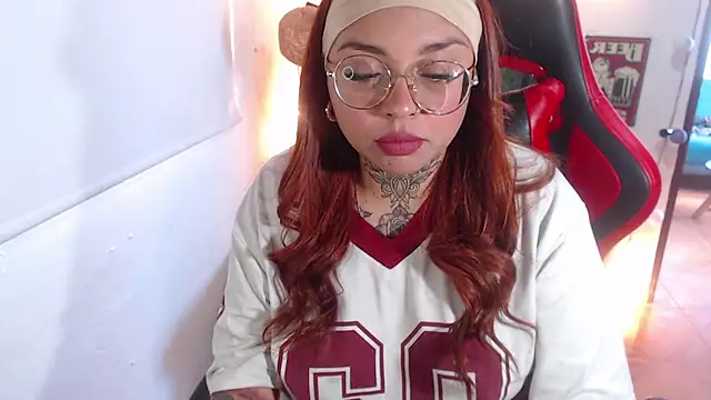 natyk m online show from 09-26-25, 02:32