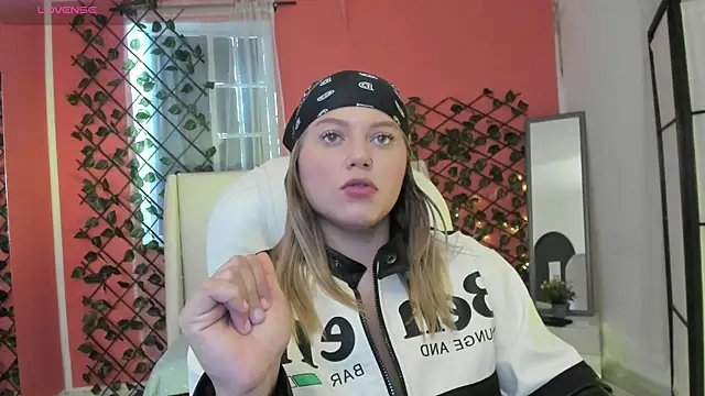 alaia greyy online show from 05-29-26, 12:47