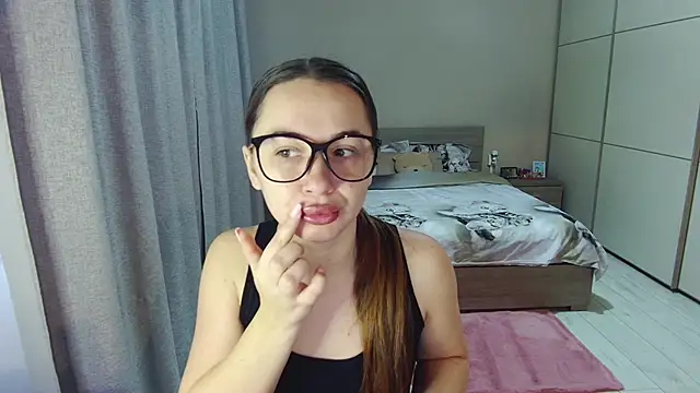 singletrouble online show from 12-18-25, 06:08