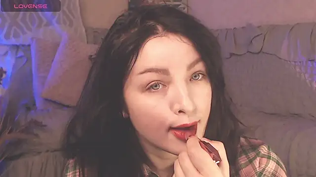 BritneyBarker online show from 02-06-25, 01:27