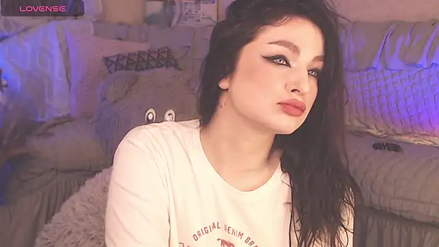 BritneyBarker online show from 03-16-25, 02:43