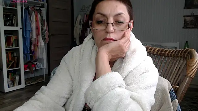 Soffya Soy online show from 06-21-26, 07:11