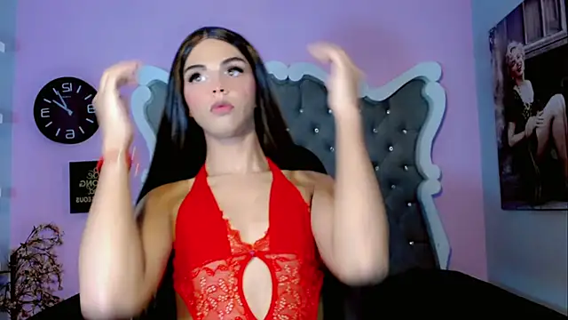 Snapshot of CamiiGarcia chatting on 02-12-25, 11:29 CamiiGarcia online show from 02-12-25, 11:29