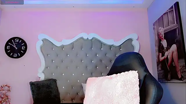 Snapshot of CamiiGarcia chatting on 03-01-25, 11:50 CamiiGarcia online show from 03-01-25, 11:50