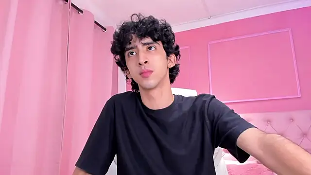 Alezzandro  online show from 02-04-25, 02:32