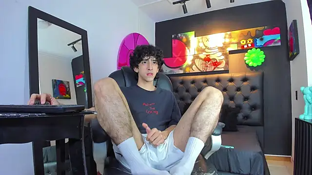 Alezzandro  online show from 02-24-25, 02:48